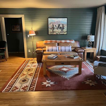 Cozy Cabin On The Creek Colorado City Экстерьер фото